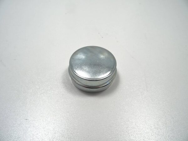 hub grease cap front Fiat 124 Spider