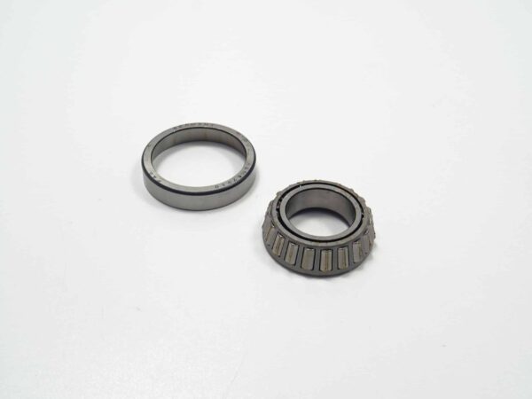 wheel bearing front inside left or right only Volumex Fiat 124 Spider