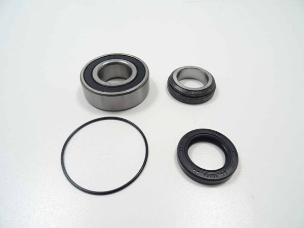 wheel bearing set (rear axle) left or right Fiat 124 Spider