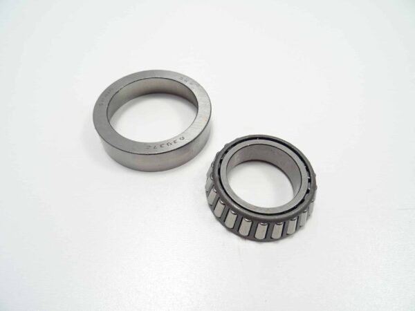 carrier bearing at the side 82-85 left or right (66x35,6x18)mm Fiat 124 Spider