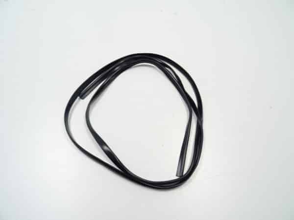 weatherstrip grill upper Fiat 124 Spider