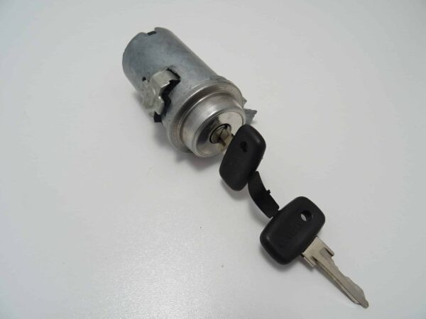 ignition switch 66-78 Fiat 124 Spider