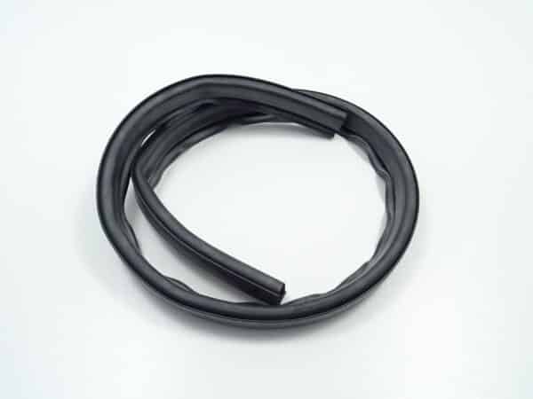 gasket convertible top 66-85 front Fiat 124 Spider