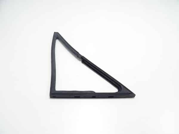 seal vent window left 68-82 Fiat 124 Spider