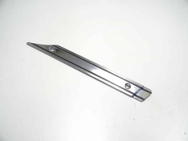 chrome moulding 83-85 right on quarterpanel Fiat 124 Spider