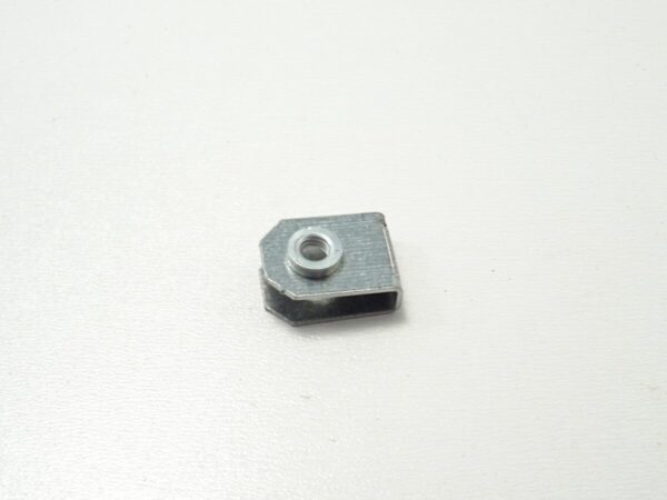 Clamp for chrome screw 1 piece Fiat 124 Spider