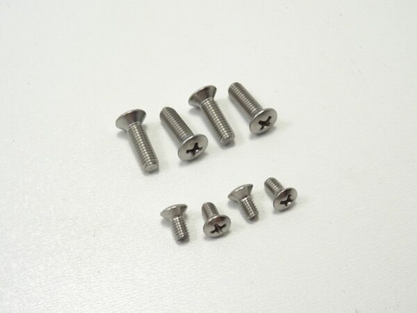 screw set 8-piece bracket sun visor Fiat 124 Spider