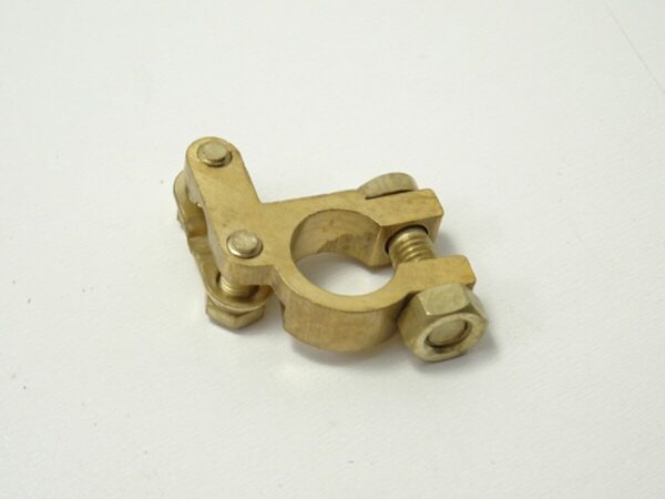 negative terminal Fiat 124 Spider