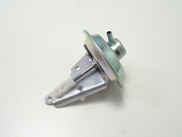 vacuum advance 79-85 Fiat 124 Spider