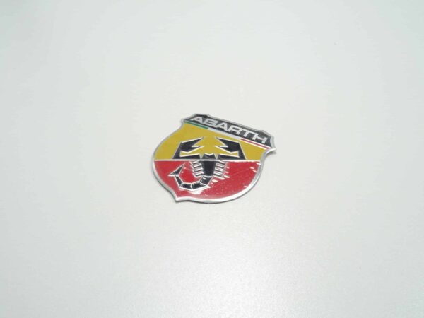 abarth lettering with self-adhesive emblem fiat 124 spider