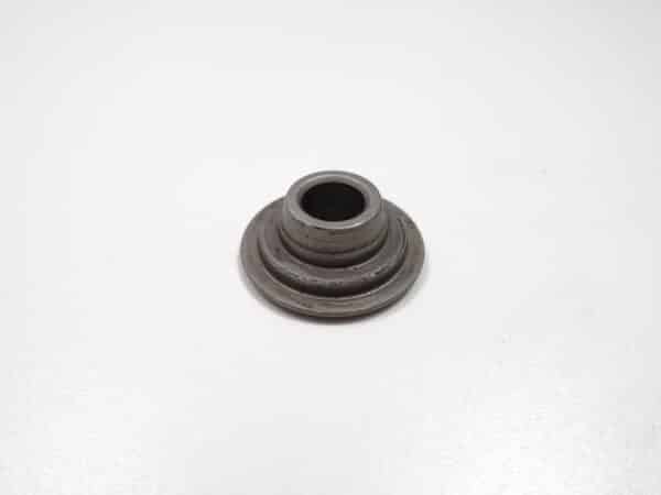 Valve spring upper retainer cup used FIAT 124 Spider